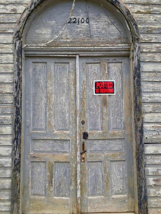 Jesus Welcomes Saint and Sinners To His Table