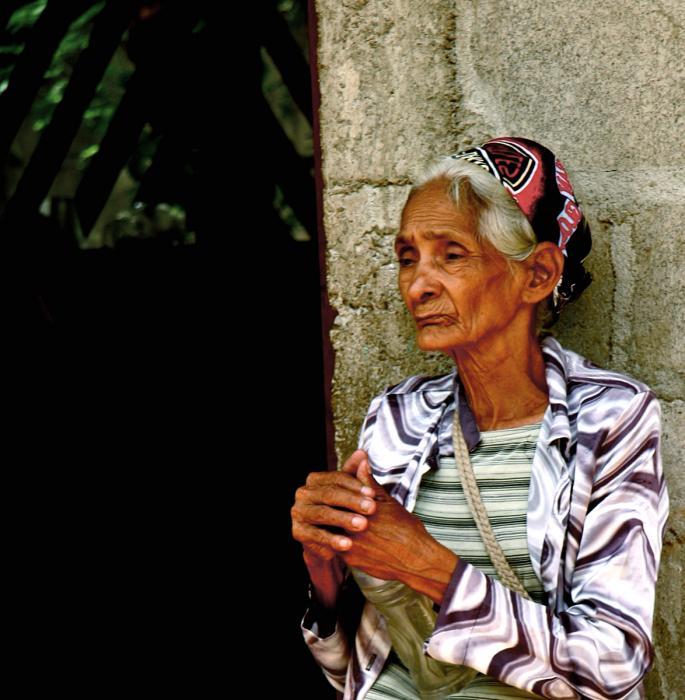 Old Woman, Santa Rosa del Peñón. Photograph by Dan Mangan